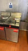 Bartlett Yeoman Twin Basket Gas Fryer Please note - No VAT on hammer price (VAT payable on buyers