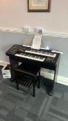 Yamaha Electone HC-2 Electric Organ Please note - No VAT on hammer price (VAT payable on buyers