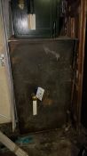 Large Heavy Duty Safe with Key