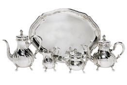Kaffee- und Teeservice auf Tablett, 5tlg. Schwäbisch Gmünd, 20. Jh., Wilhelm Binder | Silber.