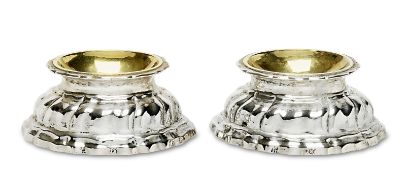 Ein Paar Salieren. Augsburg, 1753 - 1755, wohl Johann (Hans) Jakob V Baur (Meister 1743 - 1784) |...