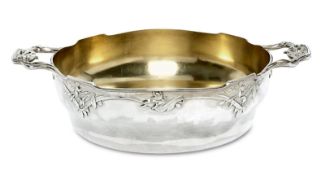 Henkelschale. Frankreich, um 1900 | Silber, innen vergoldet.