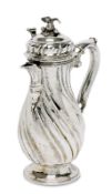 Kaffeekännchen. Augsburg, 1745 - 1747, Johann Georg Kloss (Meister 1738 - 1766) | Silber.