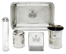 Reisetoilette-Service von Maria José in Bayern. Wohl Berlin, Gustav Memmert | Silber.