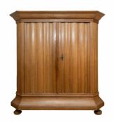Small Baroque wave-front cabinet, Middle Franconia, Second half of the 18th century