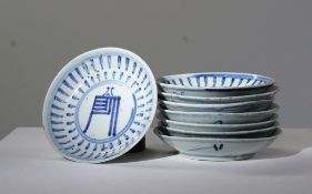 Acht kleine Schalen mit Langlebigkeitssymbol, China, Jiaqing-Periode, um 1800