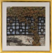 Lin, Decai: House wall entwined with vine leaves