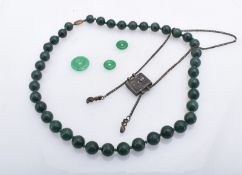 Jade necklace, China, 20th century