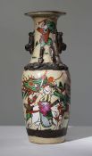 Nanjing-Vase mit Kriegern, China, Qing-Dynastie, spätes 19. Jh.