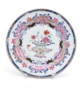 "Famille rose"-Teller, China, Qing-Dynastie, 18. Jh.