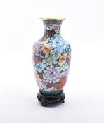 Cloisonné-Vase mit Millefleurs-Dekor, China, Qing-Dynastie - um 1900