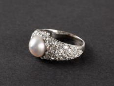 Pavé ring with mabé pearl,Probably Germany, Early 20th century.
