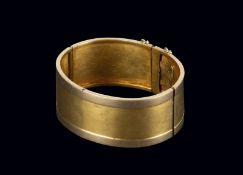 Gold bangle, France, Late 19th century