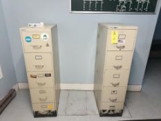 Lot of 2 file cabinets