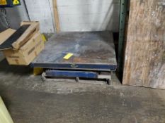 (Located in Blue Springs, MO) Vesti portable steele lift table on patllet