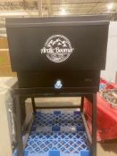 (Located in Norfinch, Ontario) Arctic Boomer Iceless Water Chilling Extraction System, 75 Gallon, St
