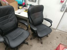 Lot of 2 office desk chairs