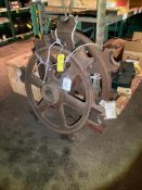 LOT OF 2 sprockets