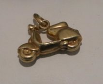 Anhänger 'Vespa' 14 Karat Gelbgold