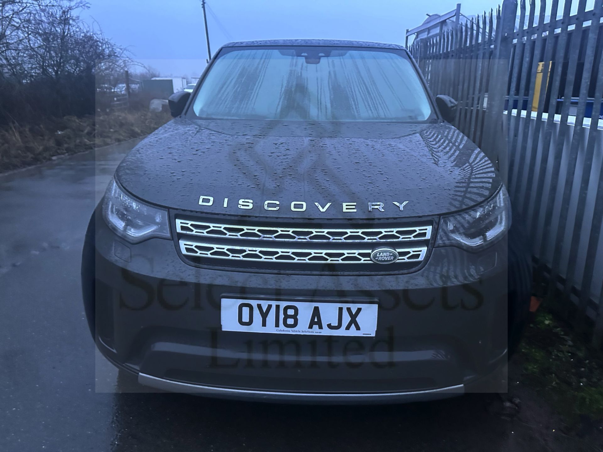 "RESERVE MET" Land Rover Discovery HSE Luxury Diesel Automatic - 7 Seater - 18 Reg - Only 84k Miles - Image 2 of 11