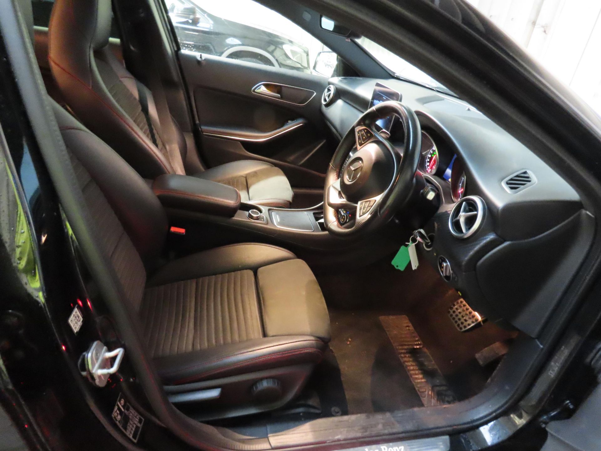 Mercedes-Benz A180 *AMG-Line Edition* 7G-DCT Automatic - 2018 Model - Only 76k Miles - Euro 6! - Image 7 of 12