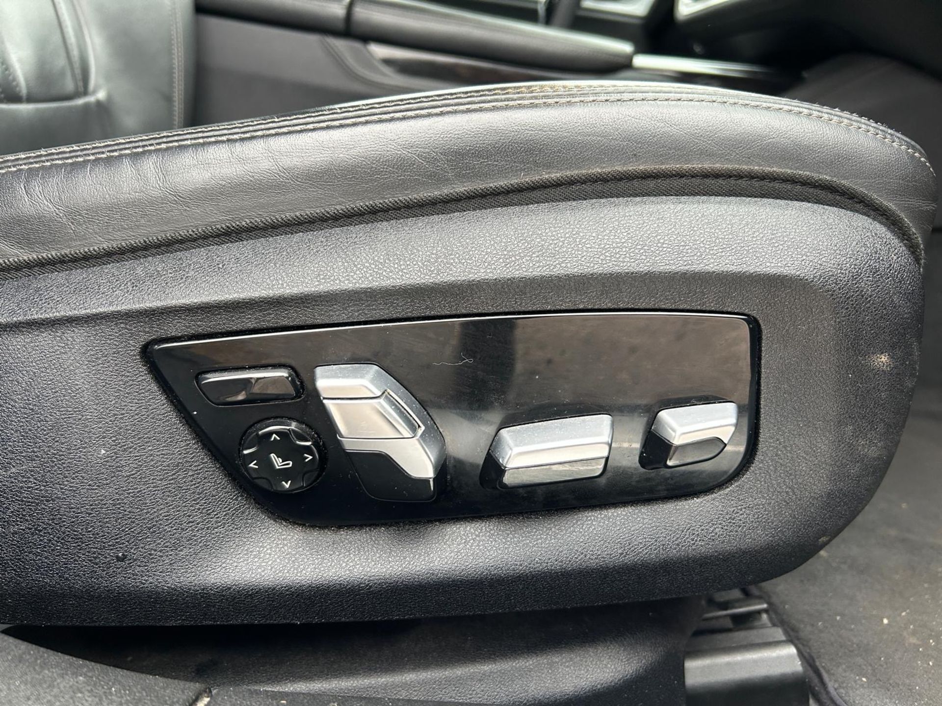 (RESERVE MET)BMW 730D M SPORT AUTO "SALOON" 2018 MODEL - LEATHER - SAT NAV- AIR CON - ONLY 65K MILES - Image 26 of 27