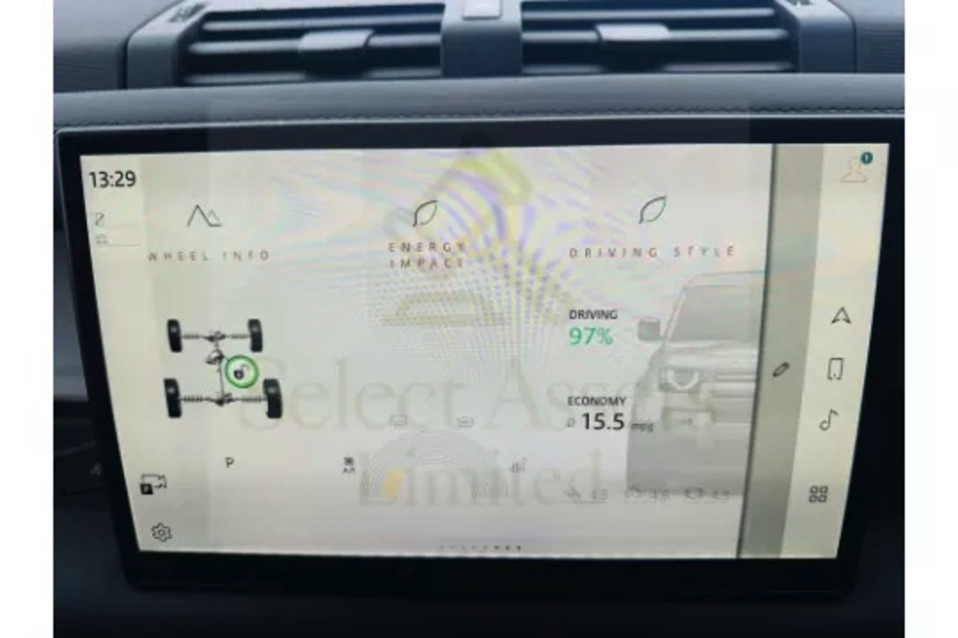 Land Rover Defender 110 3.0d AWD Mhev Automatic - All New 2025 Reg -1 Owner -Only 5k Miles -Pan Roof - Image 27 of 39