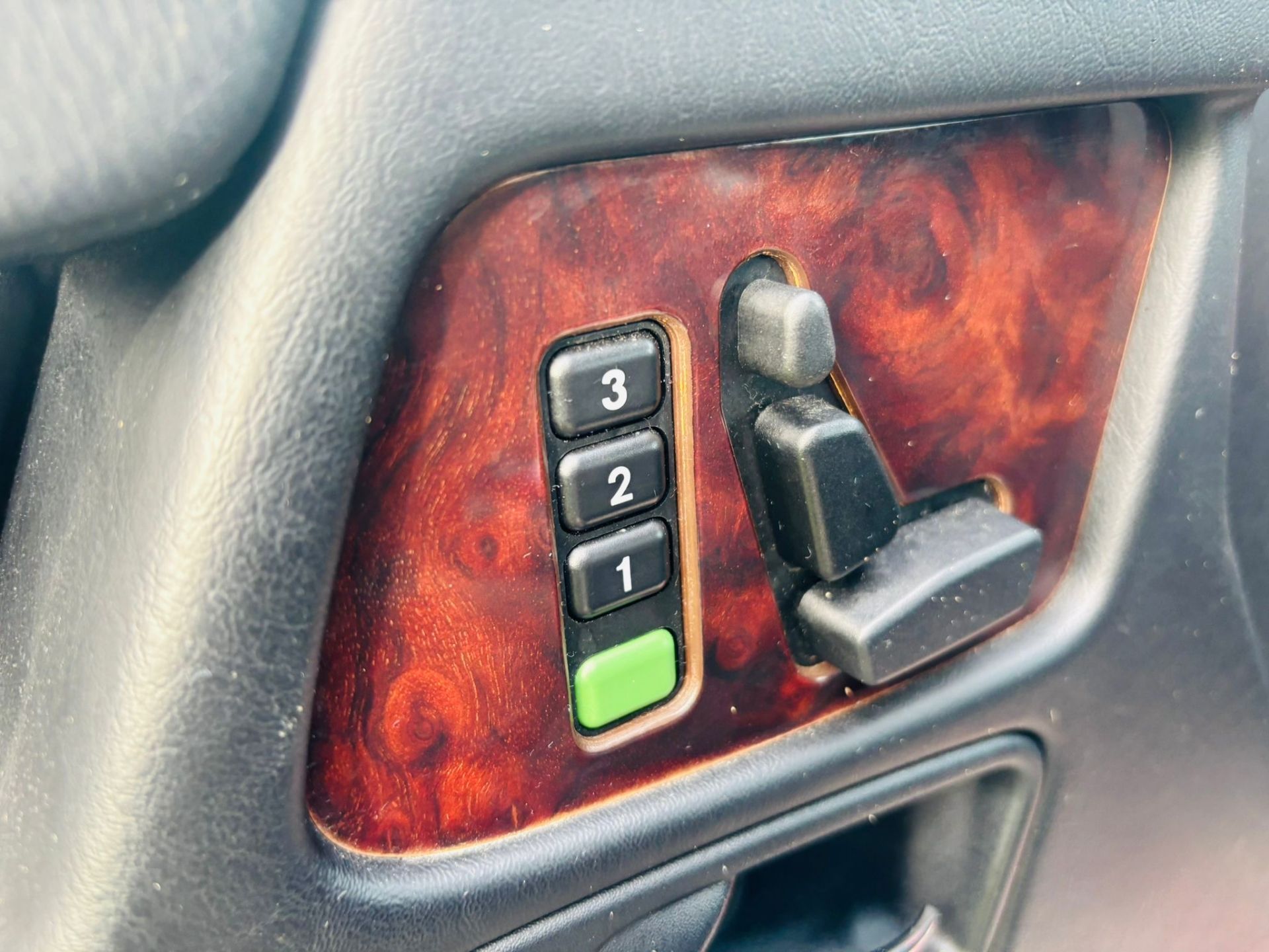 Mercedes Benz G Wagon G350 CDI "Bluetec" 7G Auto - 2012 12 Reg - Reversing Cam - Sat Nav - 80k Miles - Image 18 of 28