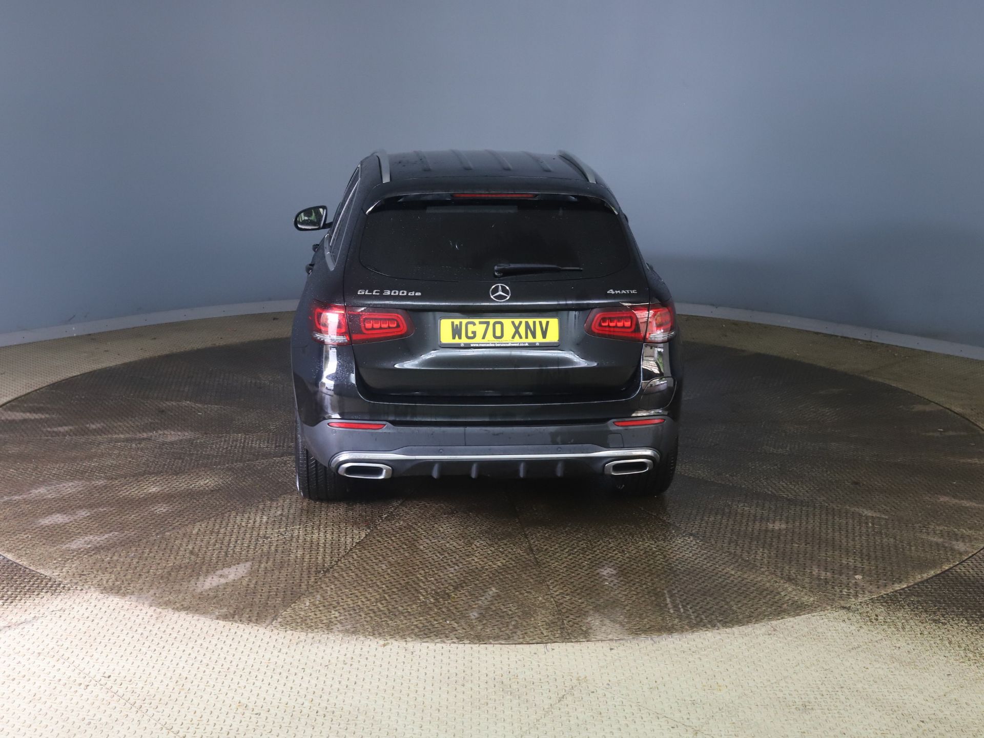 Mercedes GLC 300de 4Matic AMG Line Auto - 2021 Model - Reversing Cam - Sat Nav - 66k Miles Only - Image 6 of 11