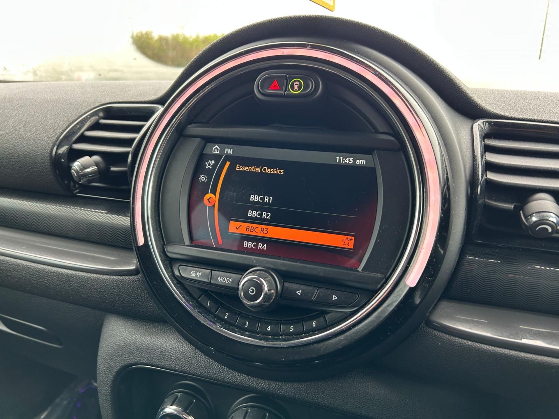 Mini Clubman *Classic Edition* Estate 1.5cc (2020 Model) Air Con - 33K Miles Only - Ulez Complaint - Image 13 of 15