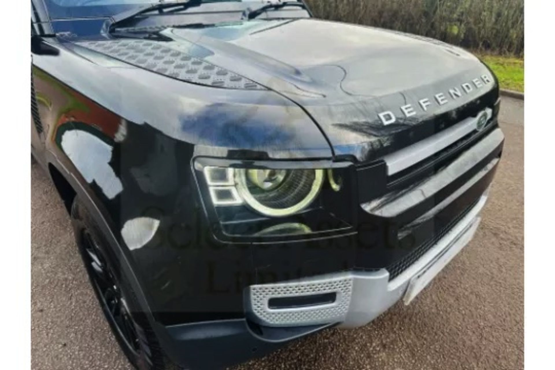 Land Rover Defender 110 3.0d AWD Mhev Automatic - All New 2025 Reg -1 Owner -Only 5k Miles -Pan Roof - Image 3 of 39