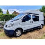 RESERVE MET RENAULT TRAFIC 2.5 DIESEL "LWB HIGH TOP" CAMPER CONVERSION COACH BUILT-06 REG-2 BERTH!!!