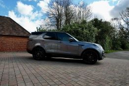 LAND ROVER DISCOVERY AUTOMATIC "HSE / 7 SEATER" 2017 REG - PAN ROOF - SERVICE HISTORY - 2x KEYS !!!