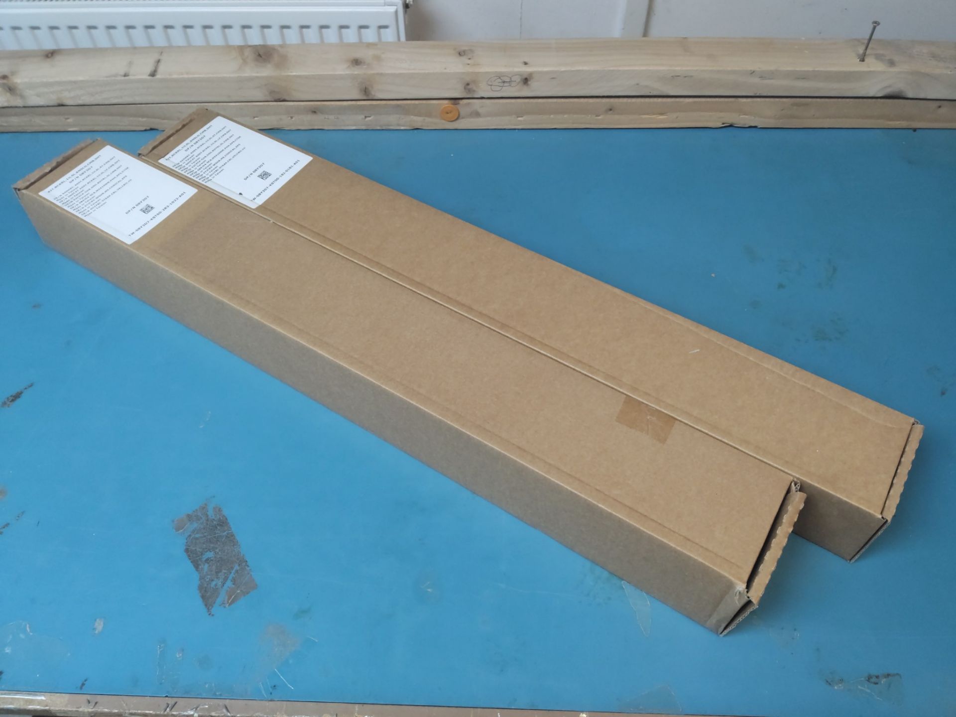 2 x NEW Dell 1U Sliding Rail Kits for PowerEdge Server Type A11 RRP £150 (B0DX7QMZ1C) - Image 2 of 3