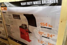 2026 Landhonor LHR-WB24 24in Heavy Duty Wheel Balancer (UNUSED)