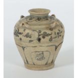 Vierhenkelvase China, Ming-Dynastie,