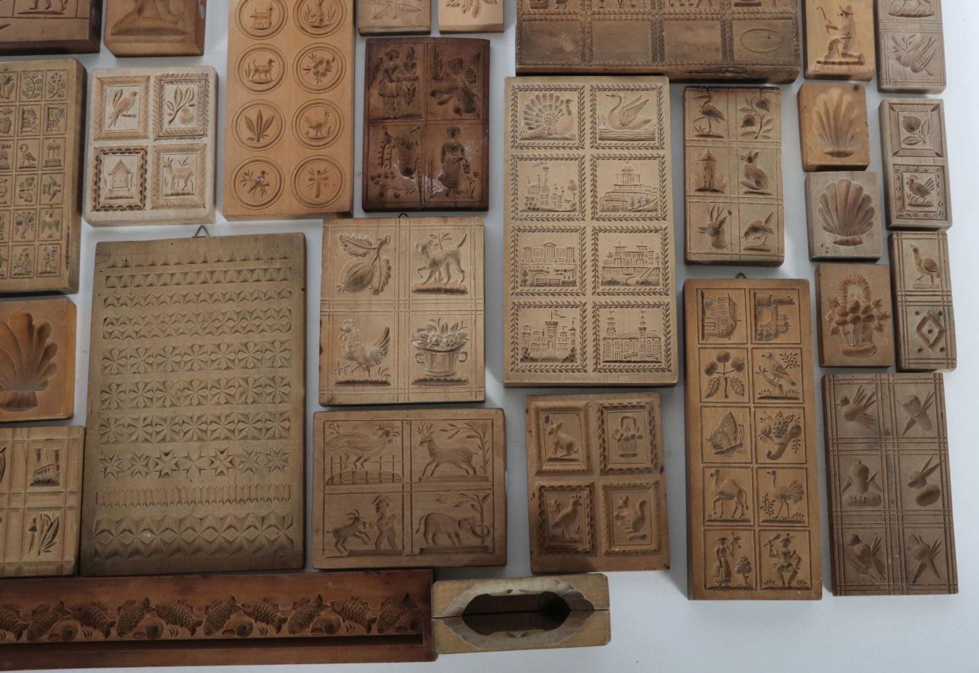 Sammlung von 41 Modeln 19./20. Jh., - Bild 3 aus 3