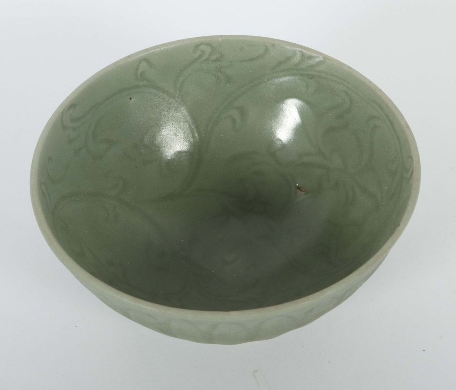 Seladon-Lotusschale China, - Bild 2 aus 3