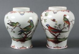 Zwei Vasen Ludwigsburg, Ende 18.