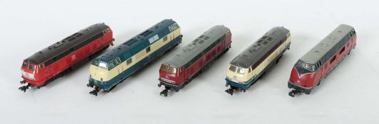 5 Dieselloks Märklin, Spur H0, 3021,