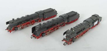 3 Dampfloks mit Tender Märklin, Spu