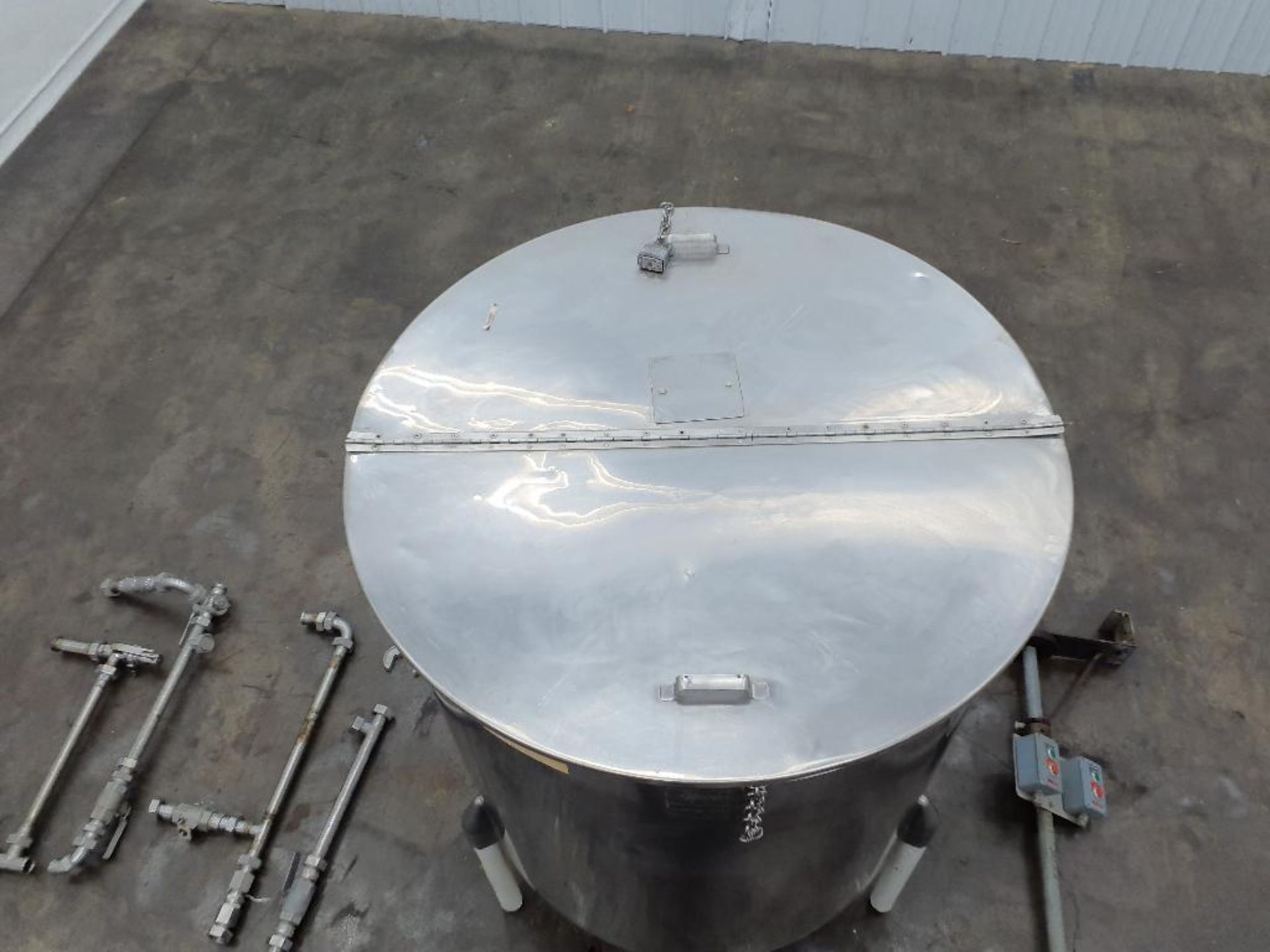 300 Gallon Stainless Steel Holding Tank - Image 7 of 10