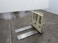 Cascade 35E-PS-433 Push/Pull Slip Sheet Loader