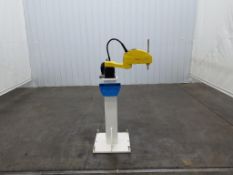 FANUC Robot SR-6iA Robotic Pick-And-Place Case Packer