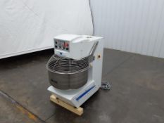 Globe Food Equipment GSM175 175 Lbs Spiral Mixer