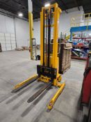 Semi-Electric Straddle Stacker Model: H-5440