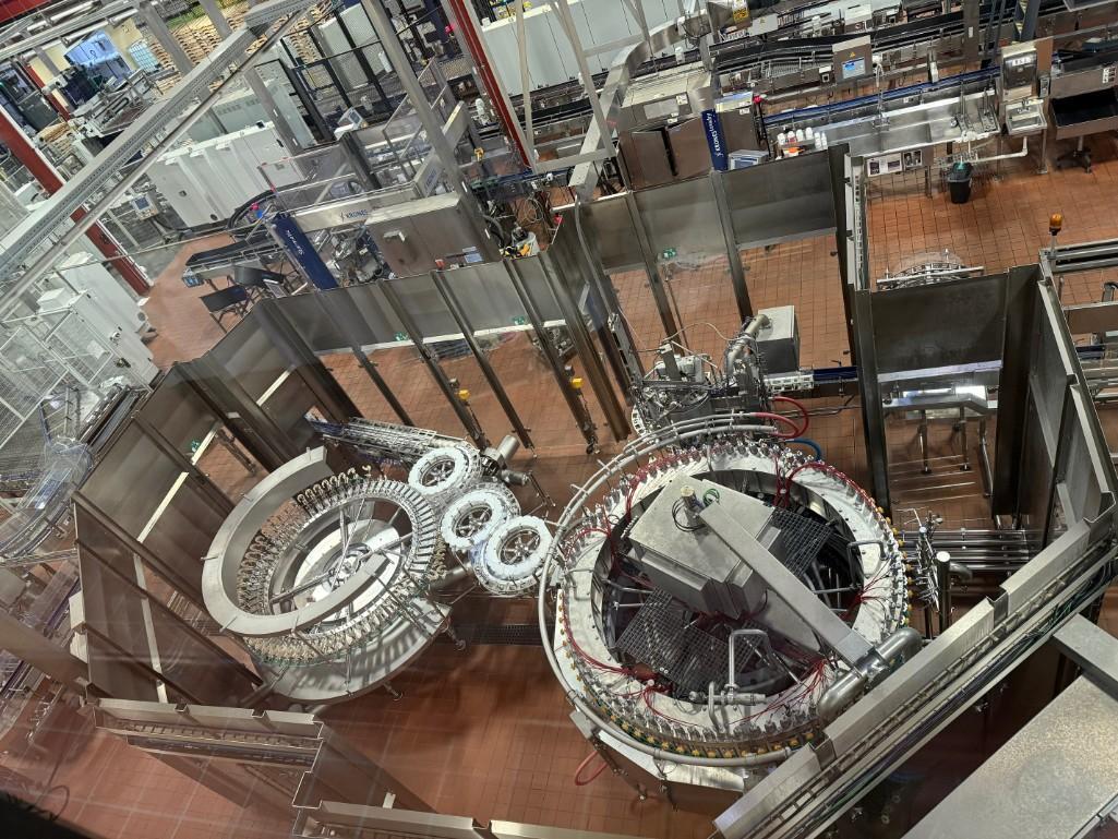 Krones Moduljet Rotary Glass Bottle Rinser and Modulfill Bottle Filler w/ Crowner