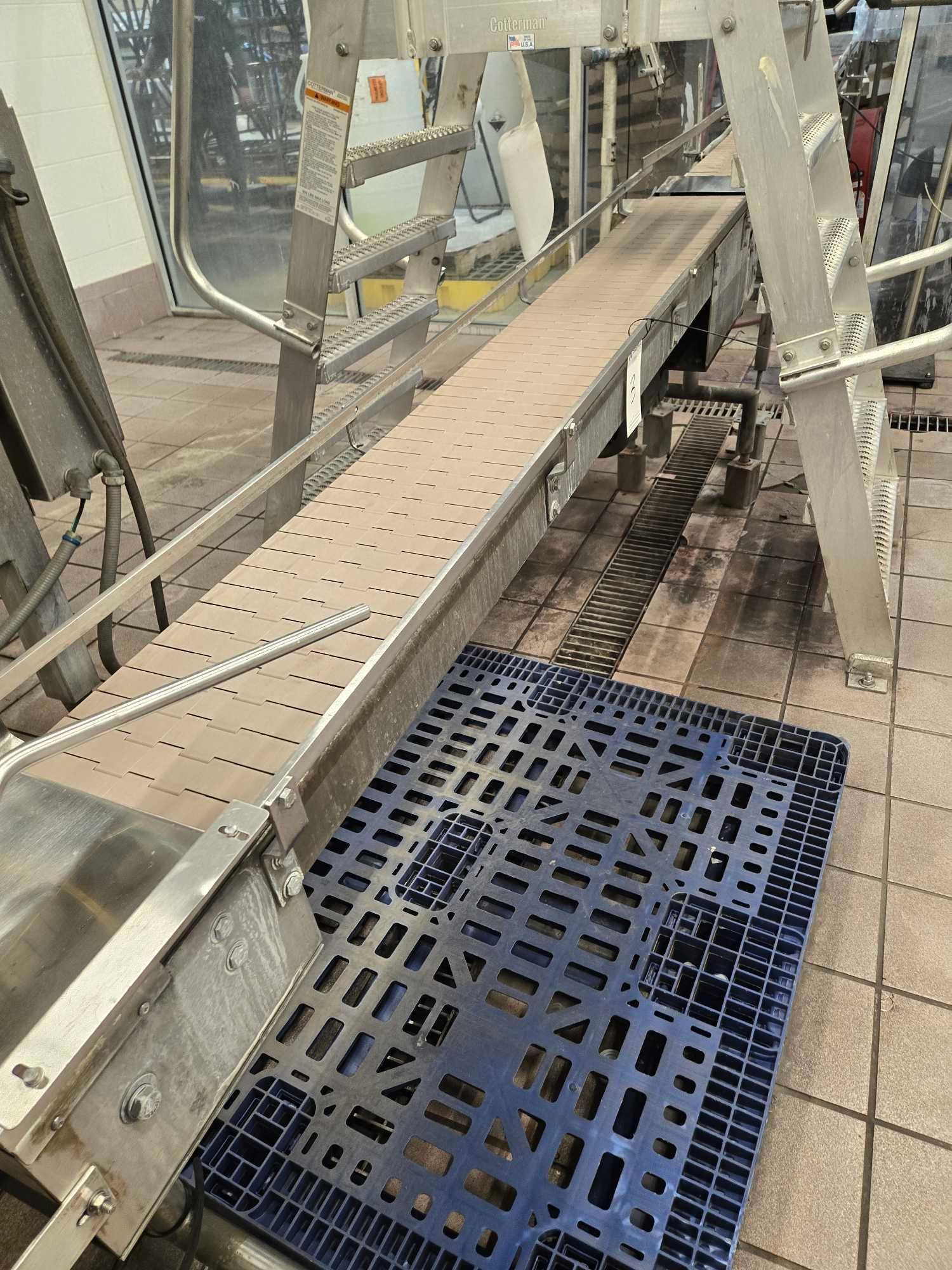 " L x 10" W Modular Plastic Belt Conveyor