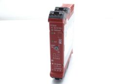 ALLEN BRADLEY 440R-S12R2 RELAY