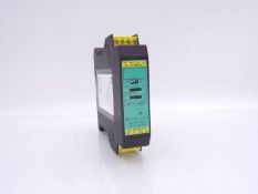 New in Box PEPPERL & FUCHS VAR-KE3-TERM SENSOR